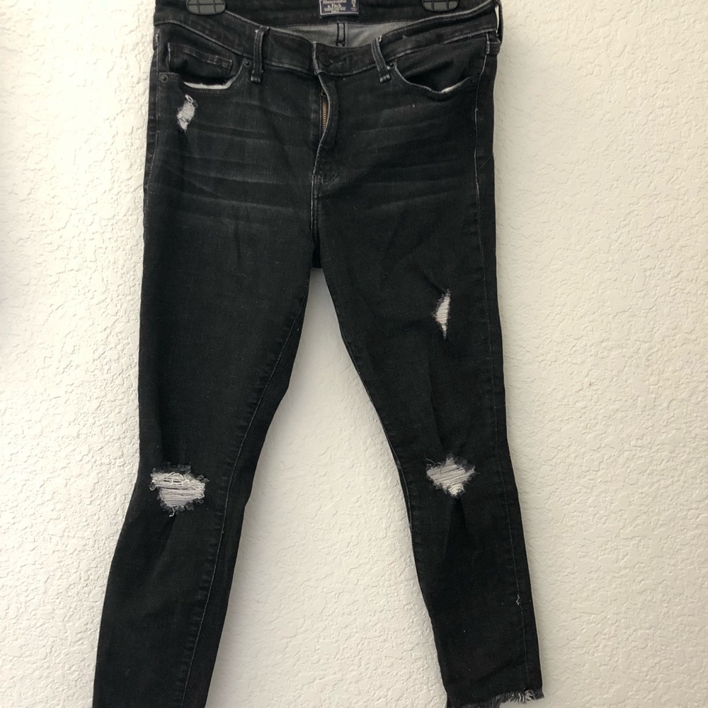 Abercrombie and Fitch Harper low rise ankle jeans